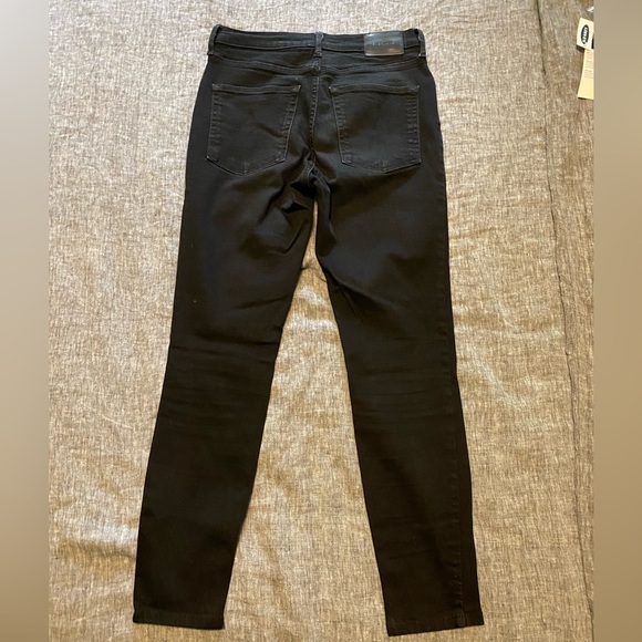 Like New - W Everlane Black Jeans - Picture 3 of 3